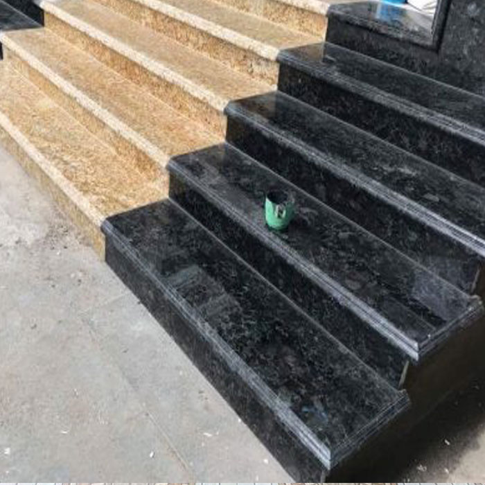 đá hoa cương tam cấp
