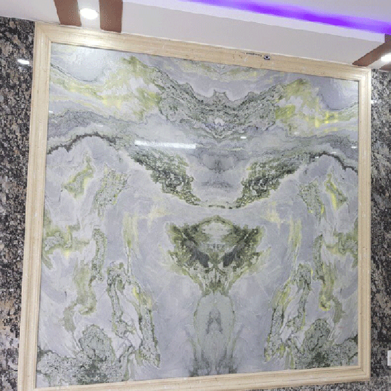 đá hoa cương tự nhiên xuyên sáng
