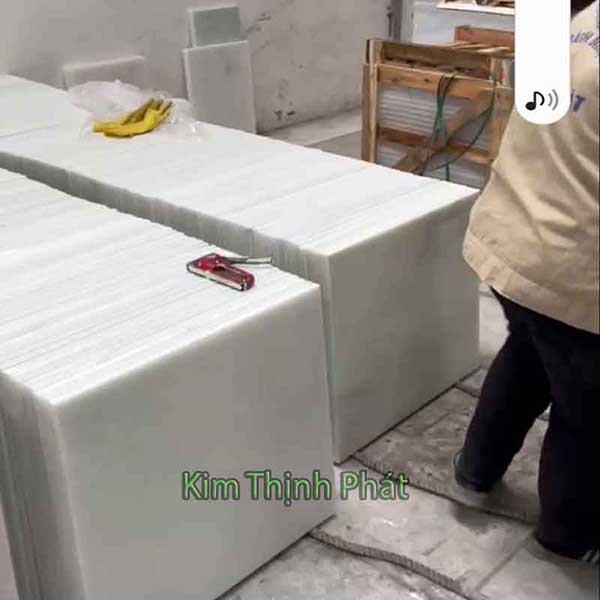 Đá hoa cương