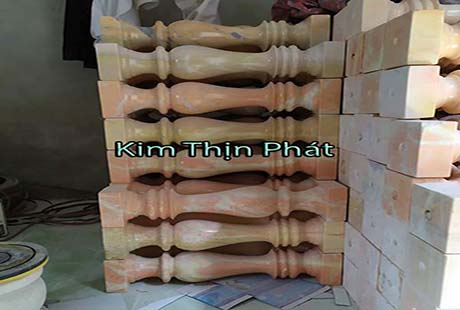 Đá hoa cương con tiện