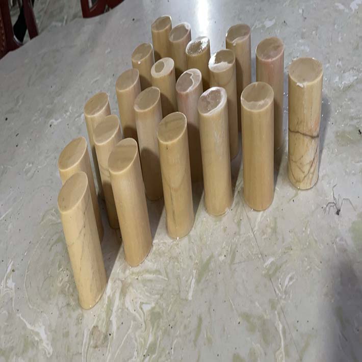 cột tròn đá hoa cương