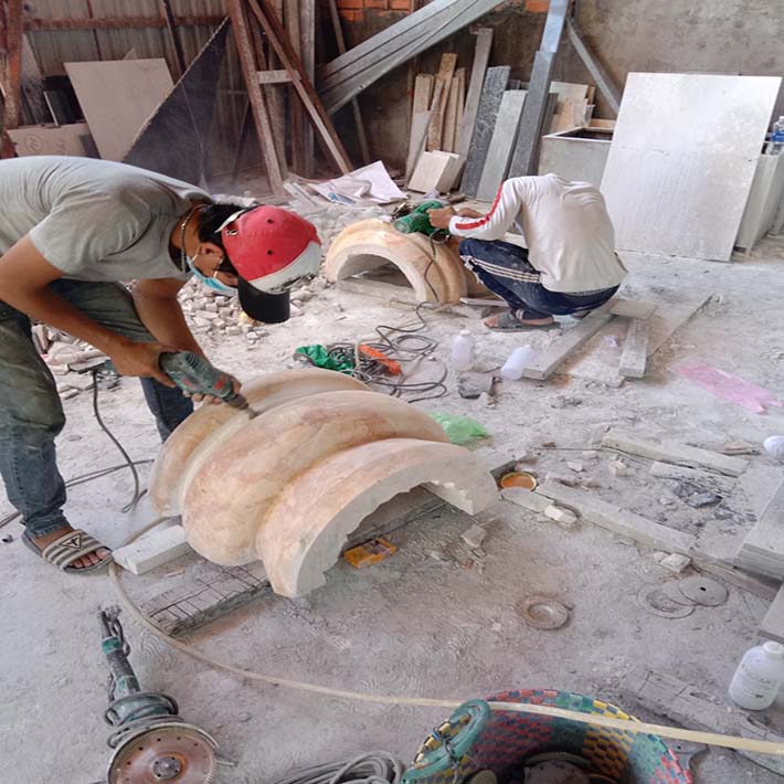 cột tròn đá hoa cương