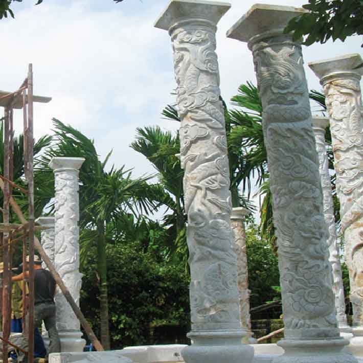 Cột tròn đá cổ điển