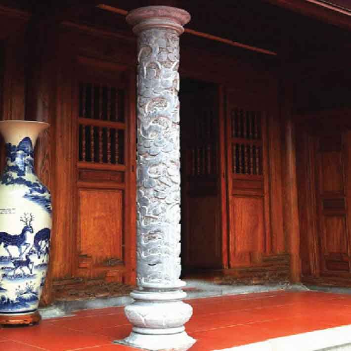cột tròn đá cổ điển