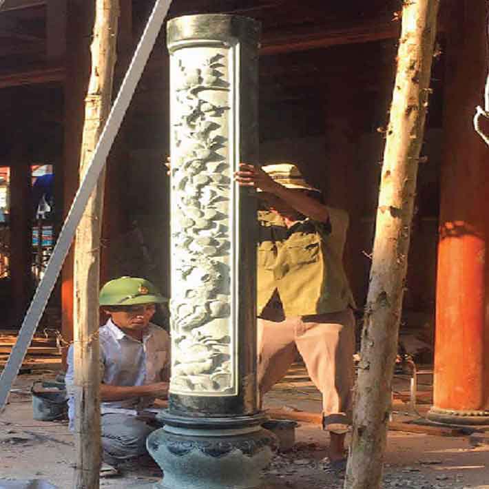 cột tròn đá cổ điển