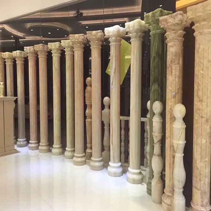cột tròn đá cổ điển