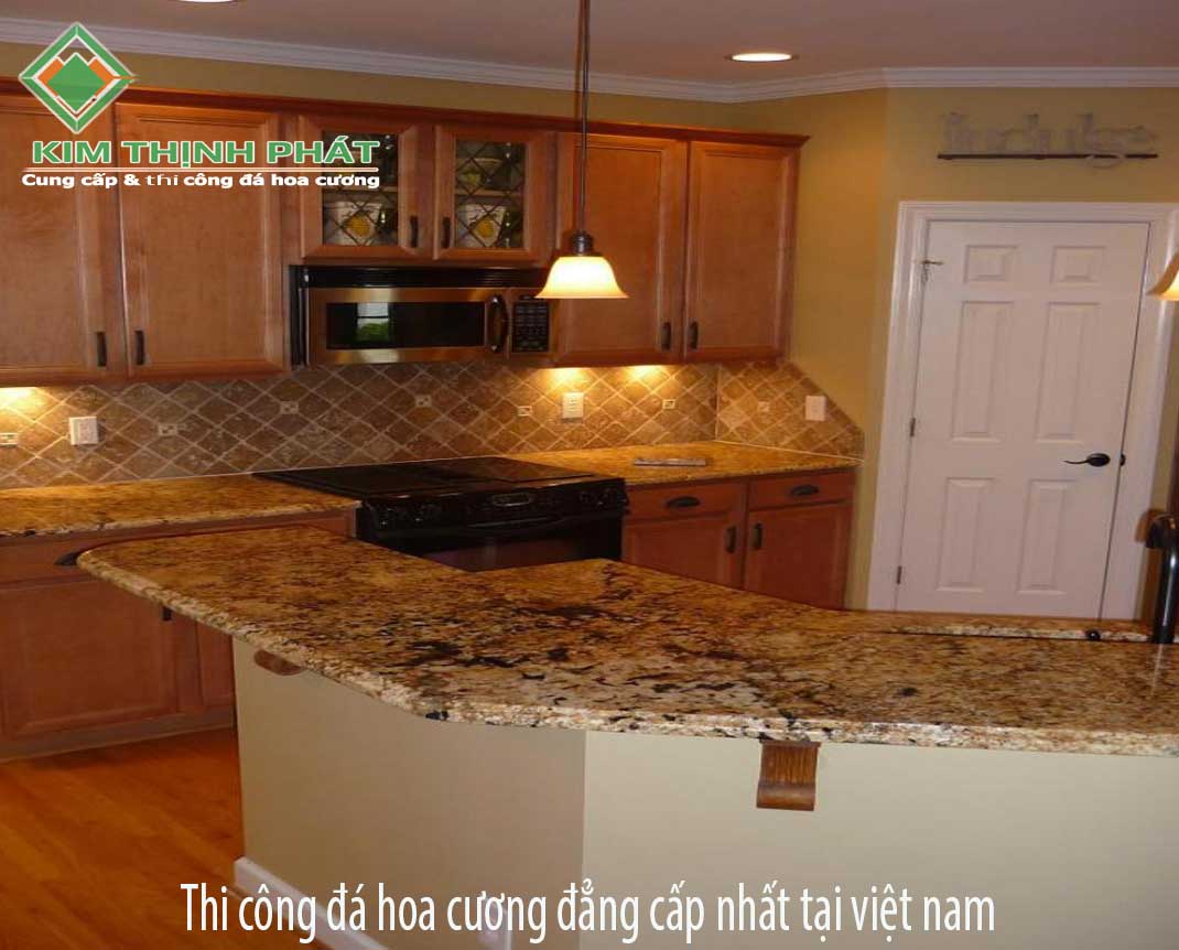 Tranh đồng hồ thường được treo trong phòng khách có tác dụng trang trí và xem giờ. Nó có thể được tạo ra từ những miếng đá hoa cương theo cách nghệ thuật thực tế nhau.  Đây là món đồ nội thất được đặt trong không gian nhà bếp. Do đây là nơi để thức ăn và là nơi ăn uống của gia đình nên rất dễ bị bẩn, bị đổ nước uống lên bề mặt. Việctin dùng đá hoa cương granite tự nhiên mặt bàn bếp sẽ giúp bạn chống thẩm một cách vô cùng tốt, lau chùi cực kì dễ dàng. Ngoài ra đá hoa cương granite tự nhiên mặt bàn bếp còn đem lại vẻ đẹp cực kì ấn tượng cho nhà bếp.  Bàn ăn bằng đá hoa cương granite tự nhiên mặt bàn bếp đá hoa cương granite tự nhiên mặt bàn bếp có nhiều ứng dụng trong lĩnh vực nội thất. Nếu bạn muốn không gian sang trọng hơn hãy lựa chọn ngay các món đồ nội thất làm bằng chất liệu này nhé.  Trên đây Kim Thịnh Phát giới thiệu cho bạn việctin dùng đá hoa cương trong trang trí nội thất, để mua được mẫu thành hình đá hoa cương granite tự nhiên mặt bàn bếp tốt nhất thì hãy đến ngay thực tế chúng tôi. Tác dụng của đá hoa cương granite tự nhiên mặt bàn bếp trong không gian nhà tắm. Nhà tắm chính là một vị trí quan trọng trong bất cứ không gian nào. Có được không gian nhà tắm đẹp như ý muốn và đẹp mắt không chỉ đảm bảo tính thẩm mĩ cũng như là giúp tinh thần của bạn thêm tốt hơn. đá hoa cương granite tự nhiên mặt bàn bếp chính là lựa chọn hoàn hảo hơn bao giờ hết. thực tế đá hoa cương này nó có nhiều tác dụng cho nhà tắm của bạn.  đá hoa cương granite tự nhiên mặt bàn bếp đem lại nhiều tác dụng cho nhà tắm Thứ nhất, thực tế đá hoa cương granite tự nhiên mặt bàn bếp bạn sẽ có được nhà tắm vừa sang vừa đẹp lại vừa tinh tế. Nhiều người cho rằng màu đen sẽ tạo nên sự tù túng, bí bách. Tuy nhiên, nếu như bạn biết cáchtin dùng thì nó sẽ mang lại tác dụng ngược lại và đem đến cho bạn sự hài lòng cao nhất. đá hoa cương granite tự nhiên mặt bàn bếp thực tế nhiều mức độ gam màu và đường vân khác nhau, bạn có thể lựa chọn theo ý thích của mình. Có thể không dùng đá hoa cương granite tự nhiên mặt bàn bếp cho toàn bộ phòng tắm và bạn chỉ cần dung ở một số vị trí cũng tạo nên được sức hút riêng. Bạn có dùng để lát sàn nhà, ốp tường hay dùng ở mặt lavabo. Dùng tạo điểm nhấn thì bạn có thể dùng đá hoa cương nhiều đường vân, còn nếu như bạn thích dùng cho cả không gian thì nên chọn loại nhạt màu không đường vân để không tạo sự rối mắt.  đá hoa cương granite tự nhiên mặt bàn bếp cho phòng khách sang trọng và sạch sẽ hơn Thứ hai, đá hoa cương granite tự nhiên mặt bàn bếp đem lại sự sạch sẽ cho phòng tắm gia đình bạn. Màu đen luôn là màu sạch sẽ dùng cho phòng tắm là sự lựa chọn đúng đắn hơn bao giờ hết. Vì phòng tắm là nơi thường xuyên dễ bị bẩn, nếu bạn dùng loại chất liệu khó lau chùi thì sẽ rất vất vả và vết bẩn sẽ bám lâu làm đá hoa cương xỉn màu và nhanh bị hỏng hơn. Do vậy, đá hoa cương granite tự nhiên mặt bàn bếp là sự lựa chọn đúng đắn nhất. Gam màu đen vừa che dấu đi vết bẩn và có độ bóng đẹp cao nên dễ lau chùi, cho phòng tắm nhà bạn luôn sạch sẽ.  Không chỉ mang tác dụng về mặt phong thủy, đá hoa cương bếp ngày càng được sử dụng nhiều trong các công trình xây dựng như một loại vật liệu trang trí cao cấp. Dưới đây, Kim Thịnh Phát xin gửi tới quý khách 3 xu hướng thiết kế đá hoa cương bếp trong các công trình xây dựng mới nhất năm  Hiện nay có rất nhiều loại đá hoa cương granite dùng cho ốp lát mặt tiền, có thể kể đến như đá hoa cương đen Ấn Độ, trắng xà cừ, vàng Brazil, nâu Phần Lan, đen Kim Sa Bắp... Mỗi màu sắc với đường vân đá cuốn hút khác nhau giúp khách hàng có nhiều sự lựa chọn trong trang trí nhà đẹp. đá hoa cương bếp sử dụng trong trang trí nội thất, để tạo điểm nhấn cho sàn, sảnh khách sạn, cầu thang, bếp.  Với họa tiết đá hoa cương giúp cho căn nhà trở lên sinh động và sang trọng. Trên đây là các cách duy trì vẻ đẹp cho đá hoa cương granite tự nhiên mặt bàn bếp ở từng các vị trí khác nhau mà bạn nên tham khảo. Nếu bạn đang thắc mắc những vấn đề này thì đọc ngay bài viết của chúng tôi và áp dụng cho gia đình mình nhé!  đá hoa cương granite tự nhiên mặt bàn bếp nhiều mẫu mã và mức độ màu sắc khác nhau đá hoa cương granite tự nhiên mặt bàn bếp dễ dàng phối hợp vàtin dùng Trong không gian sống màu sắc đóng vai trò cực kì quan trọng để tạo nên vẻ đẹp, do vậy khi lựa chọn bất cứ món đồ nào bạn cũng cần chú ý tạo nên được sự hài hòa. thực tế đá hoa cương granite tự nhiên mặt bàn bếp, trước hết bạn có thể dùng được ở nhiều các vị trí khác nhau và chúng hoàn toàn có thể dễ dàng kết hợp cùng thực tế các món đồ nội thất khác. Gam màu vàng không làm không gian của bạn bị lệch tone hay khó chịu. Bạn có thể thoải mái lựa chọn bộ ghế sofa, bàn trà, thảm trải sàn theo ý thích của mình mà không lo rằng liệu có hợp thực tế gam màu đá hoa cương hay không. Đừng lo lắng nhé, đá hoa cương granite tự nhiên mặt bàn bếp hoàn toàn đáp ứng được yêu cầu này. Nhất là những không gian lựa chọn đá hoa cương granite tự nhiên mặt bàn bếp nhạt lại càng dễtin dùng hơn bao giờ hết. Phòng khách gia đình bạn sẽ trở nên vừa thoáng, sang trọng và cực kì cuốn hút, gần gũi.  Dễ dàngtin dùng và phối đồ đá hoa cương granite tự nhiên mặt bàn bếp có giá thành vừa phải Nếu xét về số tiền bỏ ra ban đầu khi bạn mua các loại đá ốp lát nhân tạo hay loại gạch men thì đá hoa cương granite tự nhiên mặt bàn bếp sẽ có giá thành đắt hơn. Tuy nhiên khi xét về lâu dài thì điều này hoàn toàn ngược lại. thực tế đá rẻ tiền bạn có thể không phải bỏ ra số tiền nhiều để mua ban đầu nhưng sau một thời gian ngắntin dùng nó sẽ bị hư hỏng, từ đó phải sửa chữa nhiều lần. Trong khi đó thực tế đá hoa cương granite tự nhiên mặt bàn bếp, tuy phải bỏ số tiền ban đầu lớn hơn một chút nhưng bù lại nó cực kì bền đẹp và có tuổi thọ lâu dài, bạn không cần phải tu sữa trong thời gian ngắn. Do vậy khi tính đến lâu dài thì rõ ràngtin dùng đá hoa cương granite tự nhiên mặt bàn bếp tiết kiệm chi phí hơn hẳn phải không nào?  Xét về lâu dài đá hoa cương granite tự nhiên mặt bàn bếp tiết kiệm tiền cho gia chủ đá hoa cương granite tự nhiên mặt bàn bếp thực tế những ưu điểm trên nên có thể phù hợp thực tế rất nhiều các không gian khác nhau. Từ không gian mang phong cách hiện đại hay cổ điển, tân cổ điển thì đá hoa cương granite tự nhiên mặt bàn bếp đều mang đến vẻ đẹp rất riêng và cuốn hút. Đến Kim Thịnh Phát để lựa chọn và được chúng tôi tư vấn tốt nhất. Dùng đá hoa cương granite tự nhiên mặt bàn bếp để làm đường border trên nền nhà Các đường border trang trí trên nền nhà trong không gian biệt thự tạo nên điểm nhấn vô cùng dộc nhất. Điều này được áp dụng cho biệt thự mang phong cách hiện đại. Bạn có thểtin dùng đá hoa cương granite tự nhiên mặt bàn bếp để tạo nên những đường này. Đảm bảo rằng phòng khách hay hành lang nhà bạn sẽ rất nổi bật và đẹp hơn bao giờ hết. Bạn có thể chọn những loại đá hoa cương có màu vàng đậm trong trường hợp này nhé. 