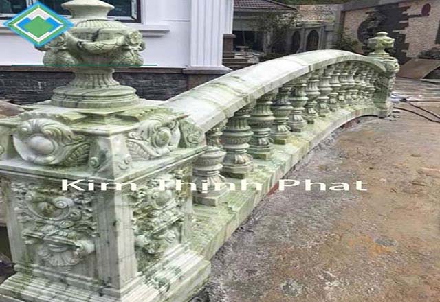 ​đá hoa cương con tiện​