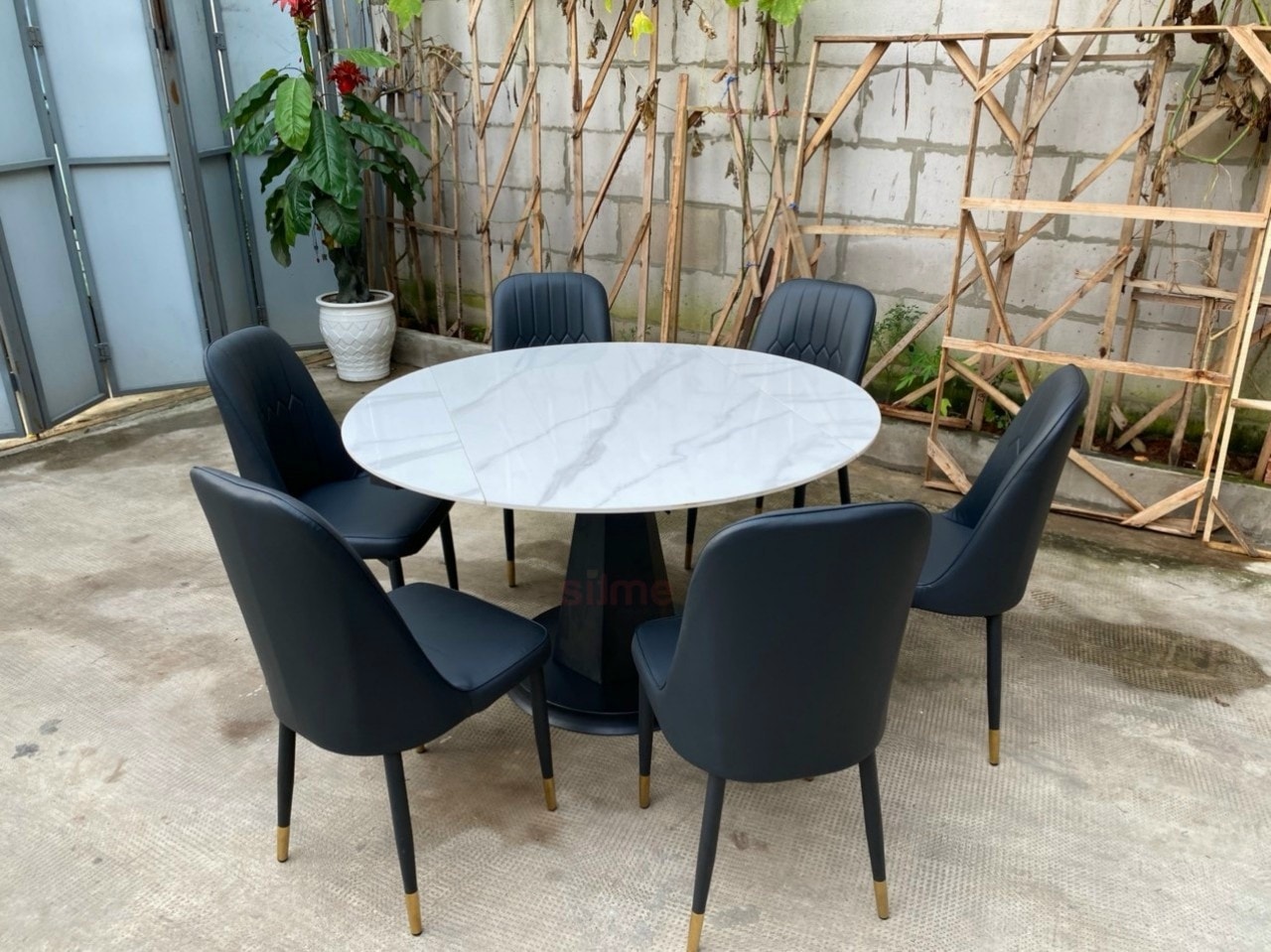 đá ghoa cương mặt bếp