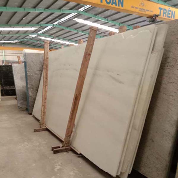 Dự án ốp đá marble trắng volakas cho phòng tắm