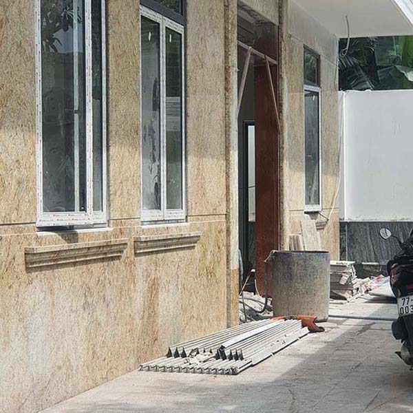 Đá hoa cương tự nhiên
