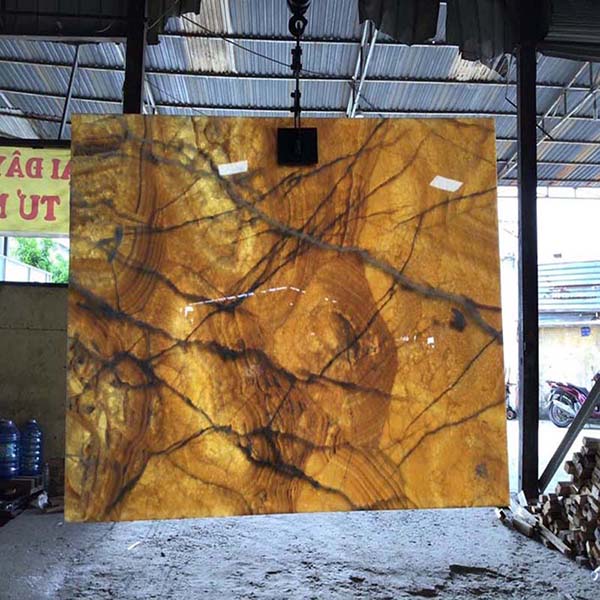 Đá hoa cương tự nhiên