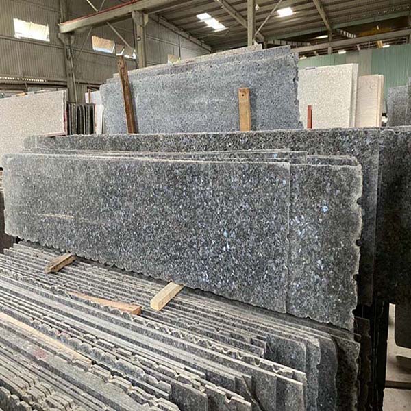 Mẫu đá hoa cương tự nhiên màu nâu