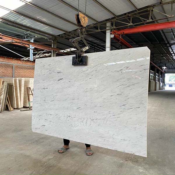 Quý vị hoàn toàn đạt được công năng và thẩm mỹ cao với mẫu đá này. Giá bán ra sao? có giá bán nguyên láp. Mức giá này không cao và được Kim Thịnh Phát cung cấp hàng nhanh chóng theo đúng yêu cầu cũng như thi công ốp lát đẹp nhất cho quý khách. Hãy liên hệ cùng chúng tôi để được tư vấn lựa chọn mẫu đá ốp lát đẹp, hài hòa và đạt được hiệu quả công năng, thẩm mỹ tốt nhất cho hạng mục mà quý vị thực hiện!Giá bán như thế nào? chất lượng cao, màu sắc họa tiết đẹp và được nhập khẩu trực tiếp từ Braxil được Kim Thịnh Phát cung cấp giá bán nguyên láp.   Mức giá bán này tương xứng với chất lượng và vẻ đẹp hoàn mỹ của đá. Quý khách có thể đặt hàng theo nhu cầu về kích thước, số lượng. Công ty chúng tôi luôn đáp ứng yêu cầu đa dạng của quý khách, cung cấp hàng nhanh chóng, đảm bảo chất lượng được kiểm định khắt khe mới đem tới cho khách hàng. Bên cạnh đó, đội ngũ nhân viên thi công ốp lát chuyên nghiệp cùng trang thiết bị hiện đại của công ty sẽ giúp quý khách hoàn thiện hạng mục ốp lát theo yêu cầu của quý vị. Chúng tôi thực hiện thi công theo các bước chuyên nghiệp nhanh chóng và an toàn, đảm bảo thẩm mỹ hoàn thiện cho quý vị khi đem ra sử dụng.   Chúng tôi giao hàng tận nhà, thi công nhanh chóng, bảo hành, bảo dưỡng, bảo trì định kỳ, giúp quý khách luôn an tâm về chất lượng dịch vụ, có được những giờ phút trải nghiệm tốt nhất. Nếu quý khách cần tư vấn chọn mua theo màu sắc, họa tiết và chất lượng, giá bán khác nhau hãy cùng tham khảo và liên hệ cùng Kim Thịnh Phát để được giải đáp những thắc mắc một cách tỉ mỉ nhất. Chúng tôi sẽ giới thiệu đa dạng mẫu mã, giá cả phù hợp với lựa chọn của quý khách, đem lại hiệu quả công năng và thẩm mỹ hoàn hảo nhất. Vì thế, 