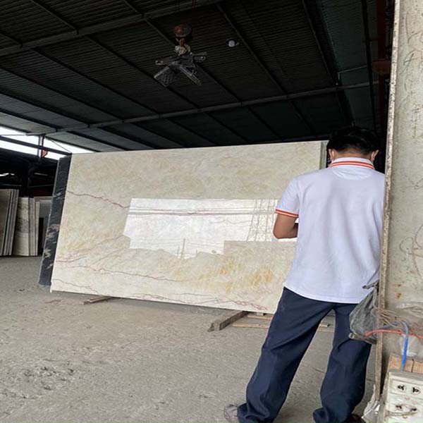 đá hoa cương tự nhiên