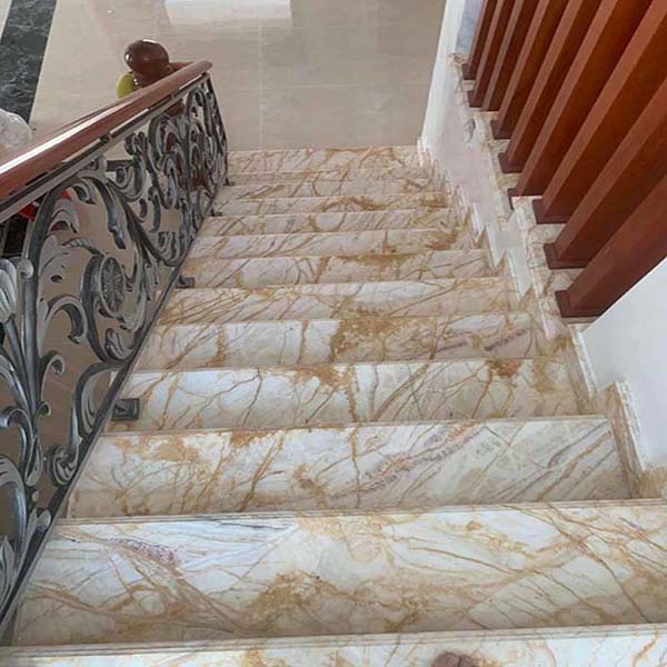 đá hoa cương tự nhiên