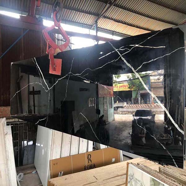 đá hoa cương tự nhiên màu đen