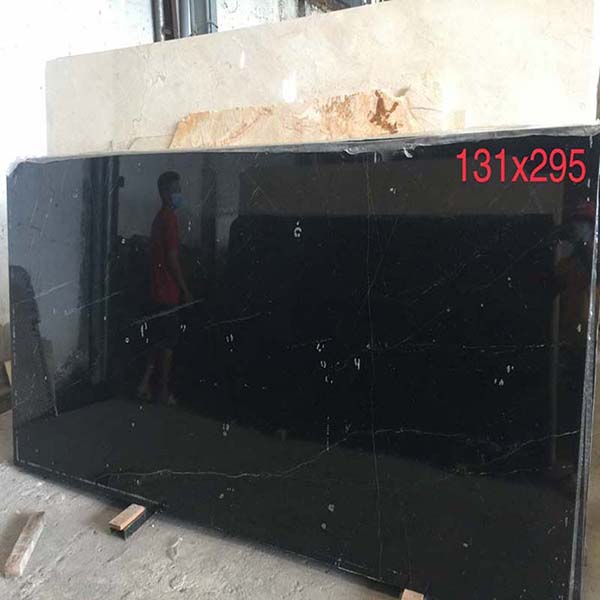 đá hoa cương tự nhiên màu đen