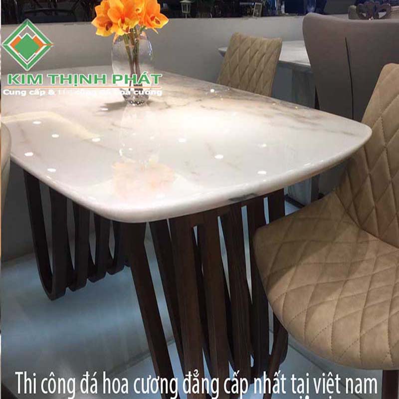 đá hoa cuong