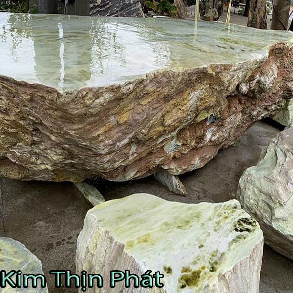 ​đá hoa cương​