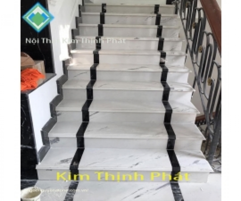 Cầu thang đá nhân tạo khắc hoạ
