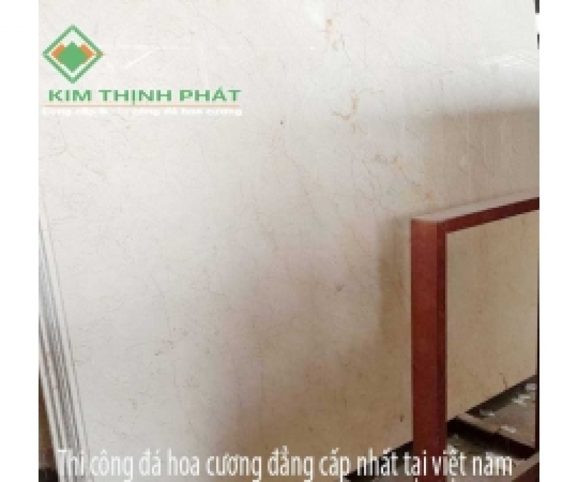 Đá hoa cương vàng 024